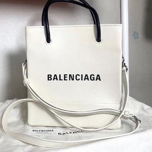 🚫SOLD🚫Balenciaga white bag